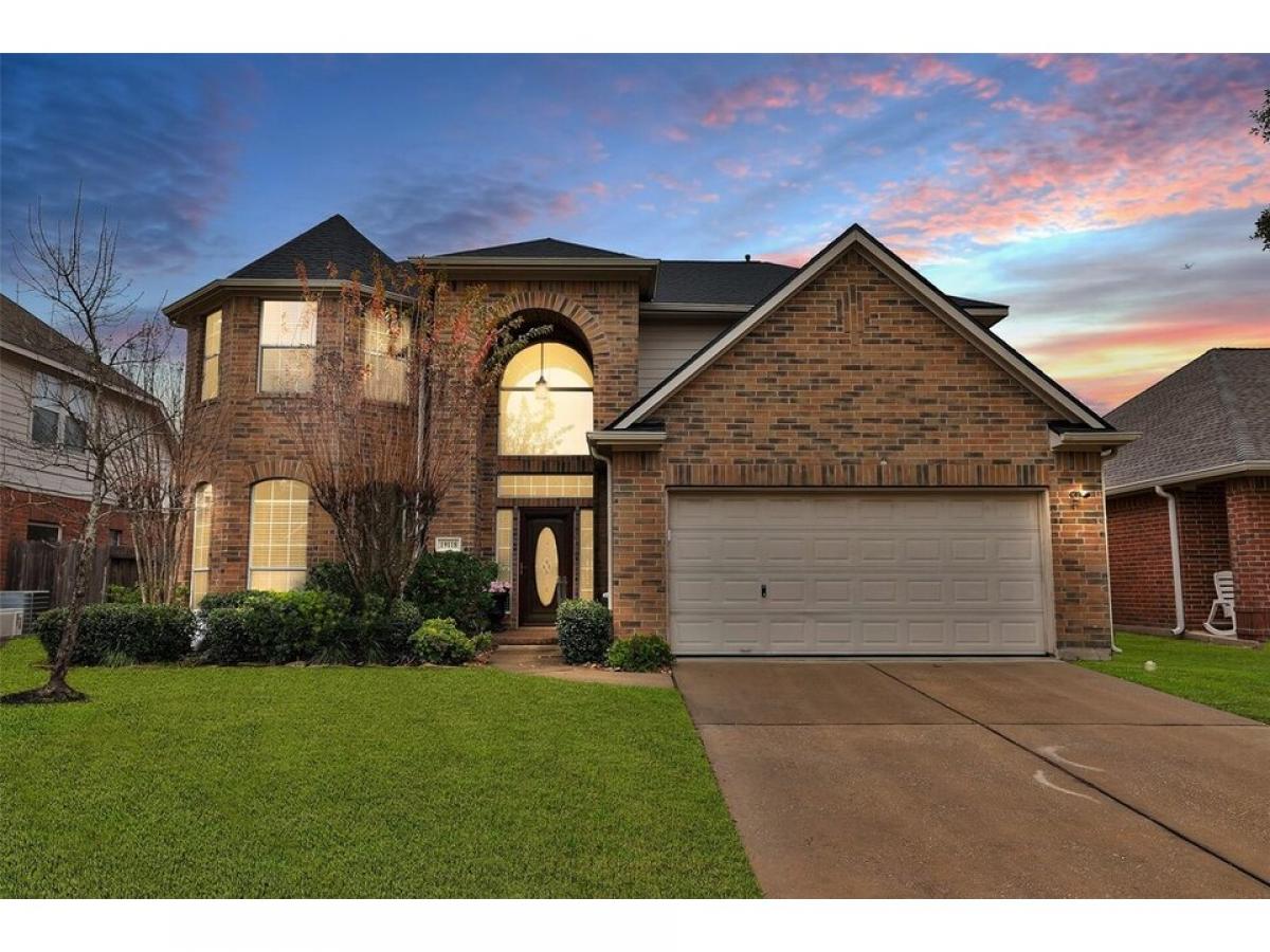 Picture of Home For Sale in Tomball, Texas, United States