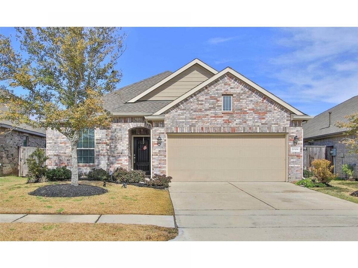 Picture of Home For Sale in Cypress, Texas, United States