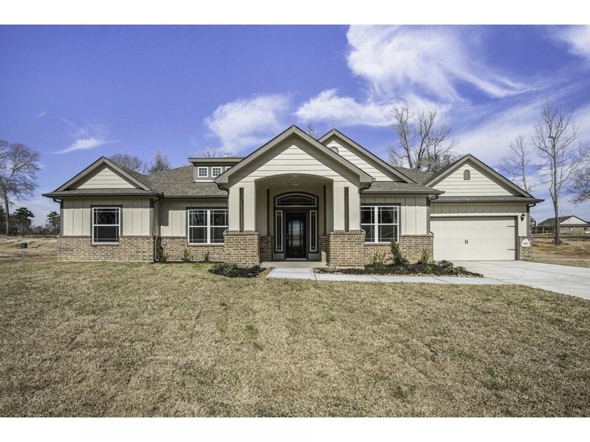 Picture of Home For Sale in Willis, Texas, United States