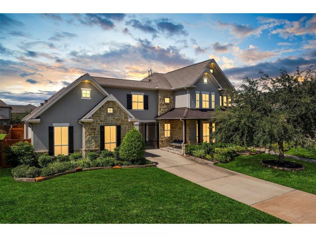 Picture of Home For Sale in Cypress, Texas, United States