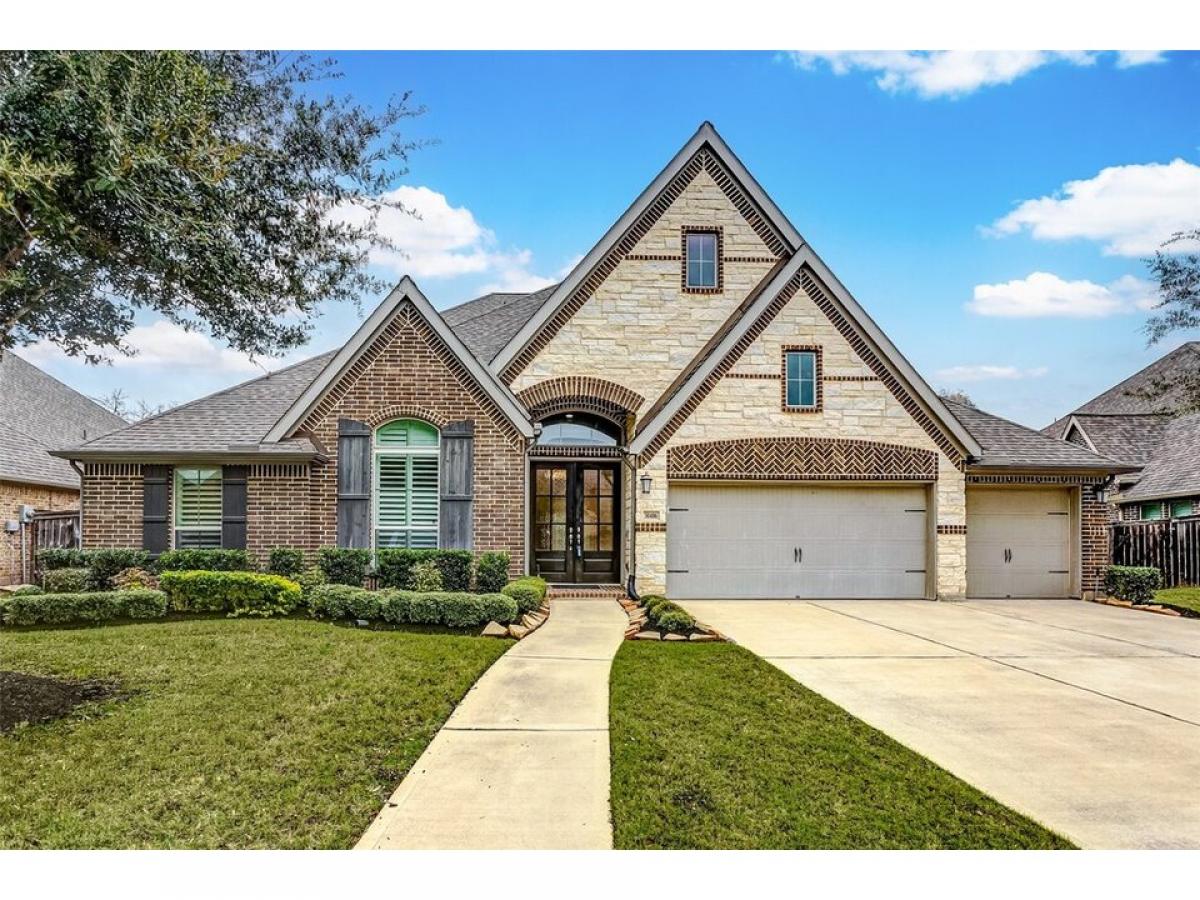 Picture of Home For Sale in Fulshear, Texas, United States