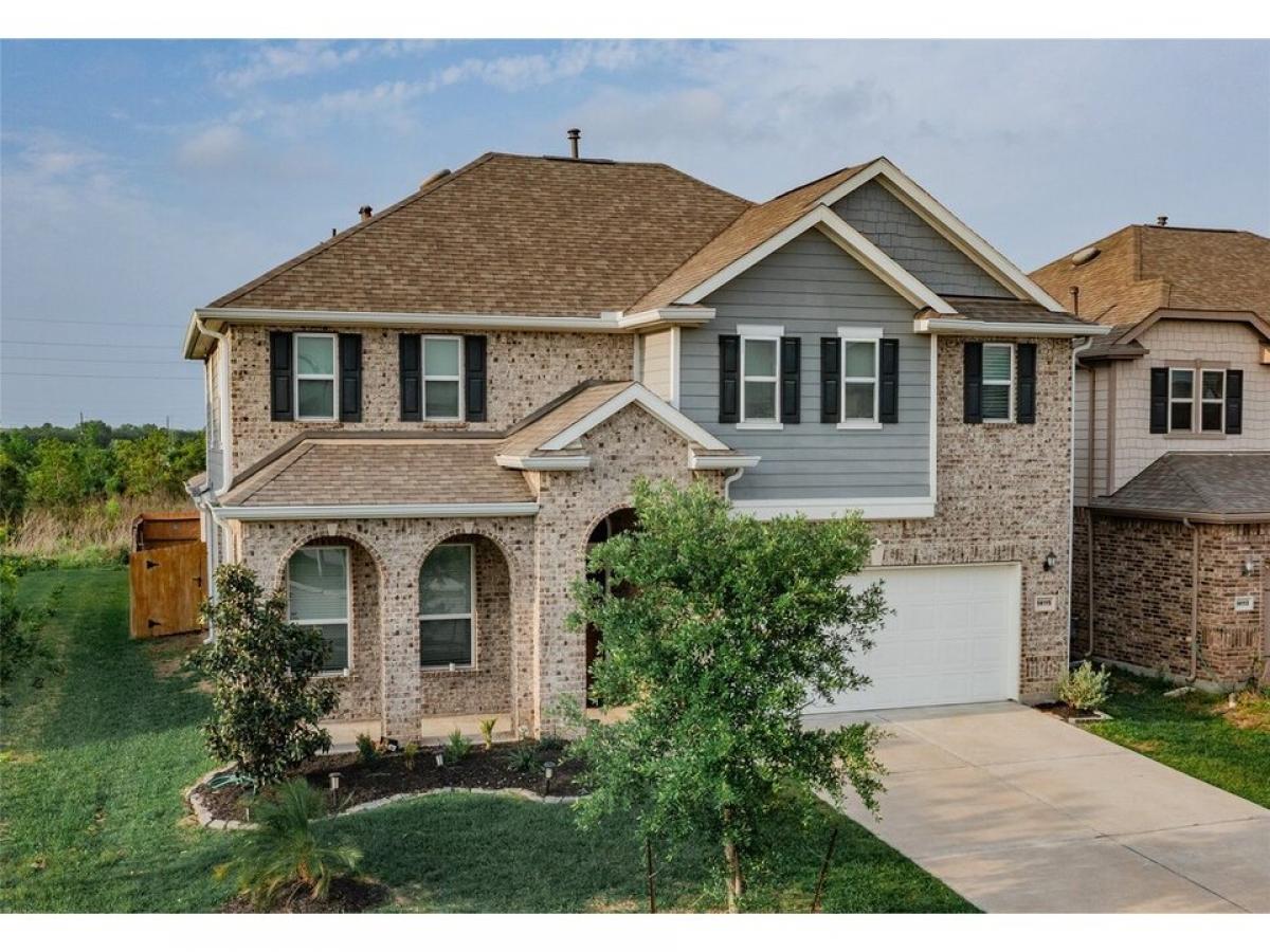 Picture of Home For Sale in Pearland, Texas, United States