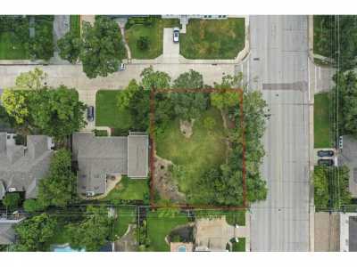 Residential Land For Sale in Bellaire, Texas