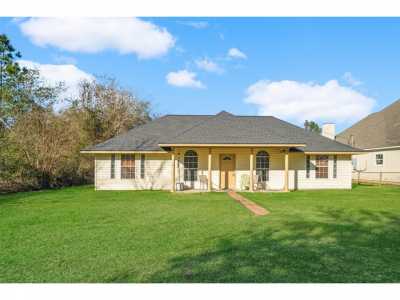 Home For Sale in Prairie View, Texas