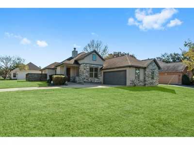 Home For Sale in Willis, Texas