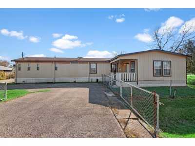 Home For Sale in Crosby, Texas