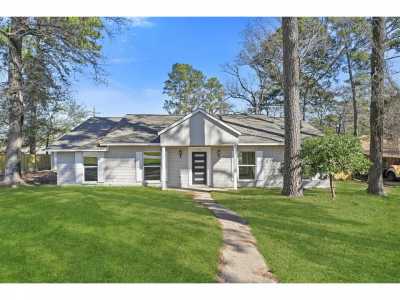 Home For Sale in Huntsville, Texas