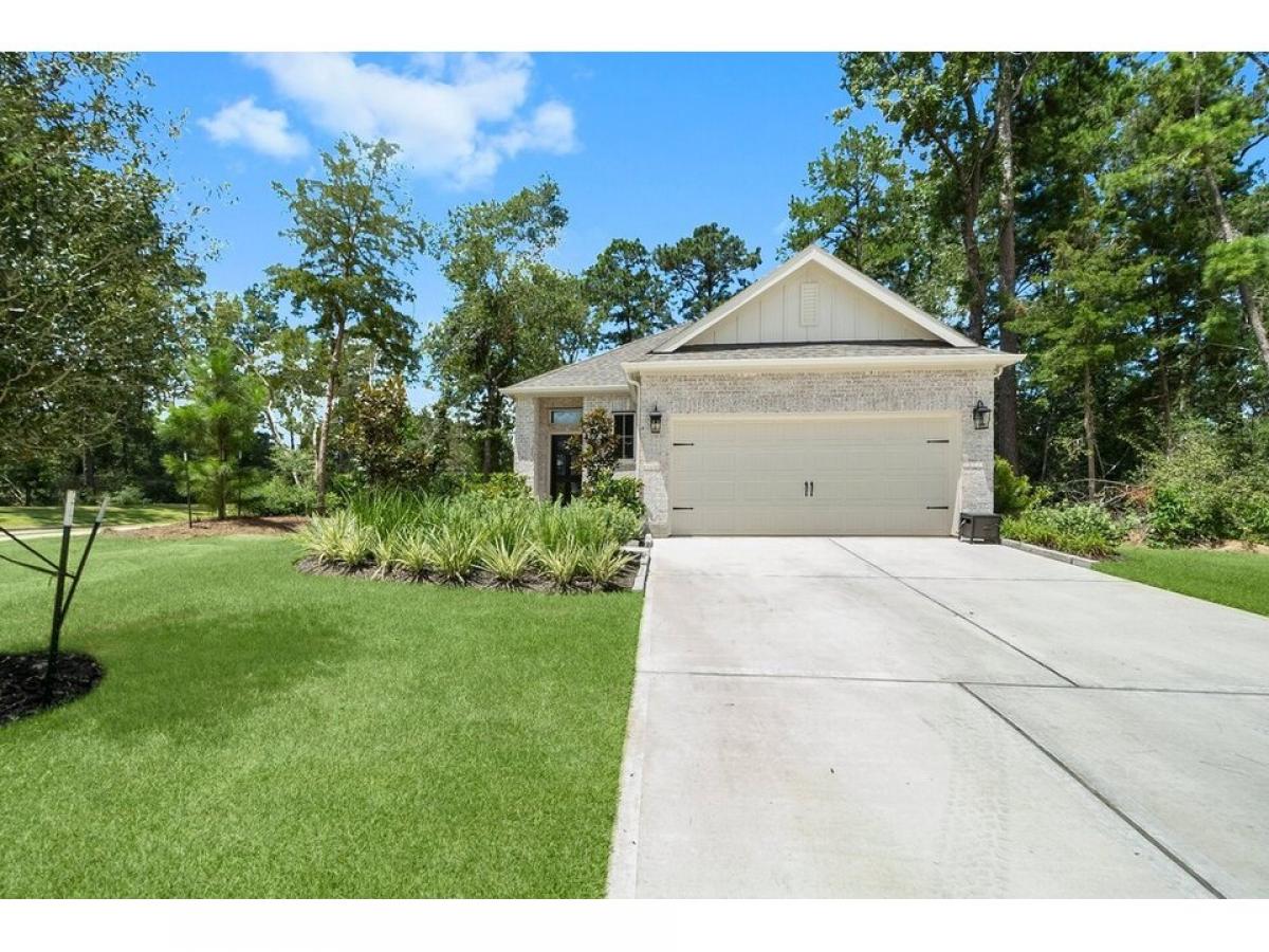 Picture of Home For Sale in Willis, Texas, United States