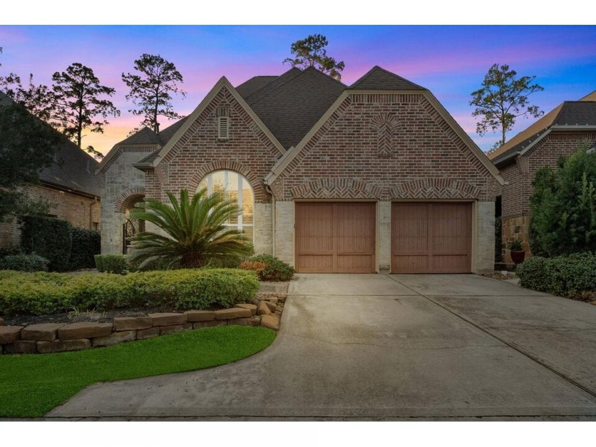 Picture of Home For Sale in The Woodlands, Texas, United States