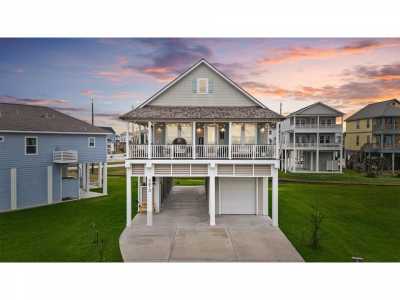 Home For Sale in Galveston, Texas