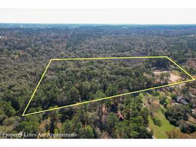 Residential Land For Sale in Pinehurst, Texas