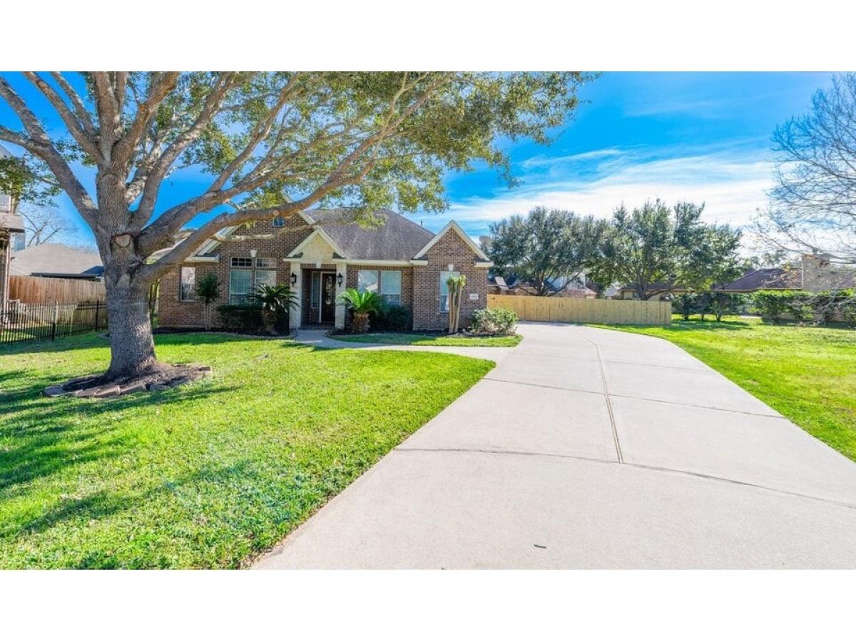 Picture of Home For Sale in Fulshear, Texas, United States