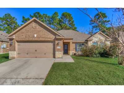 Home For Rent in Conroe, Texas