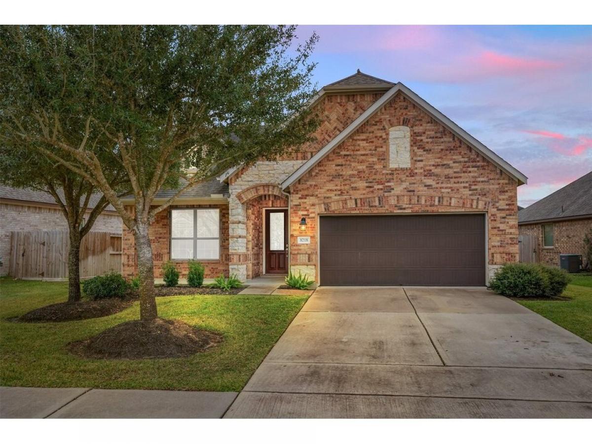 Picture of Home For Sale in Cypress, Texas, United States