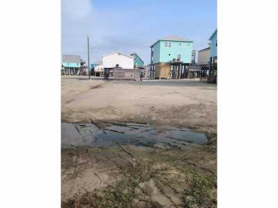 Residential Land For Sale in Freeport, Texas