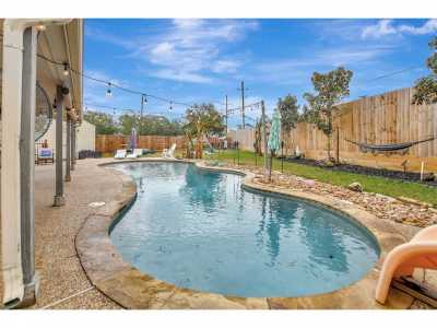 Home For Sale in Tomball, Texas