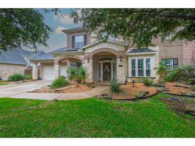 Home For Sale in Cypress, Texas