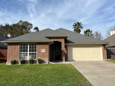 Home For Sale in Kingwood, Texas