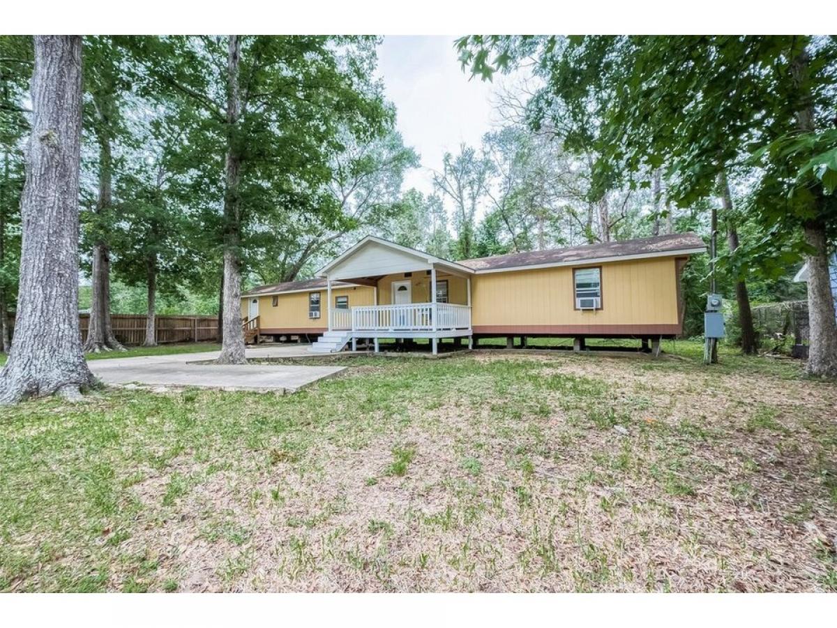 Picture of Home For Sale in Conroe, Texas, United States