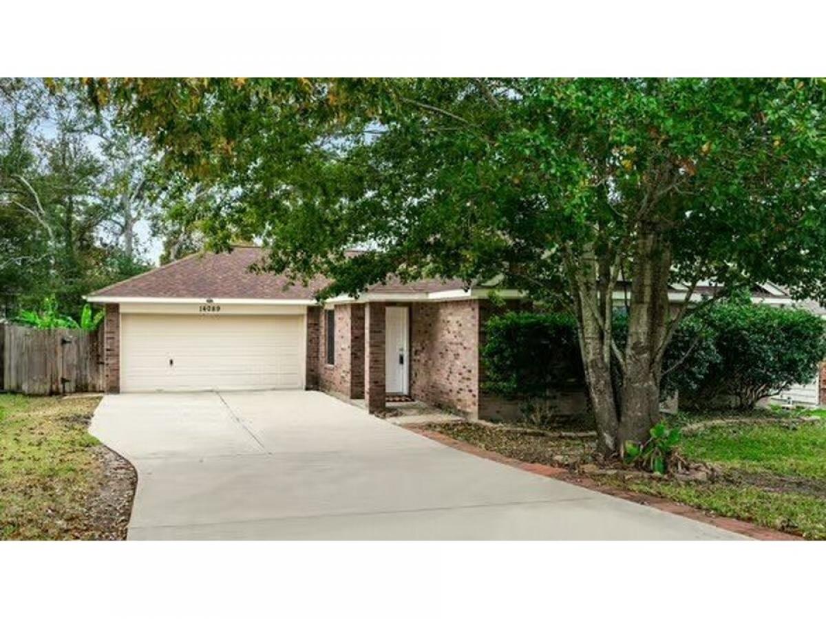 Picture of Home For Sale in Willis, Texas, United States