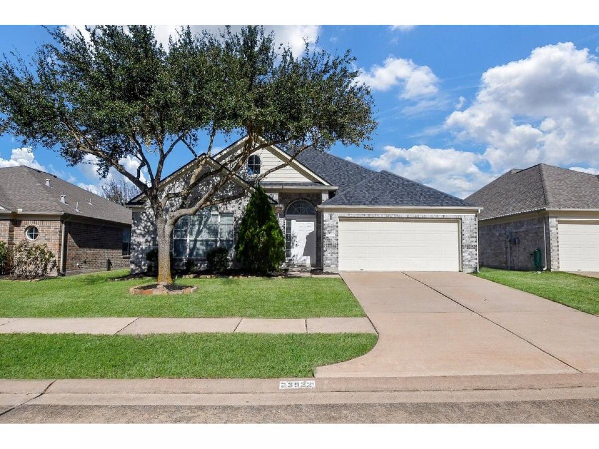 Picture of Home For Sale in Katy, Texas, United States