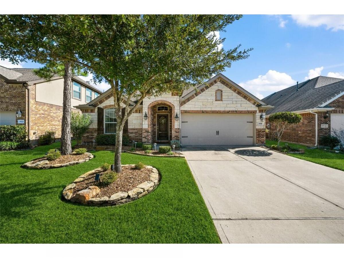 Picture of Home For Sale in Cypress, Texas, United States