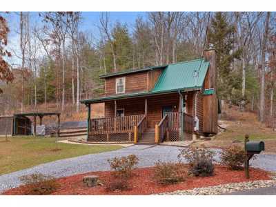 Home For Sale in Sevierville, Tennessee