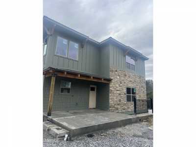 Home For Sale in Pigeon Forge, Tennessee