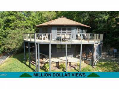 Home For Sale in Gatlinburg, Tennessee