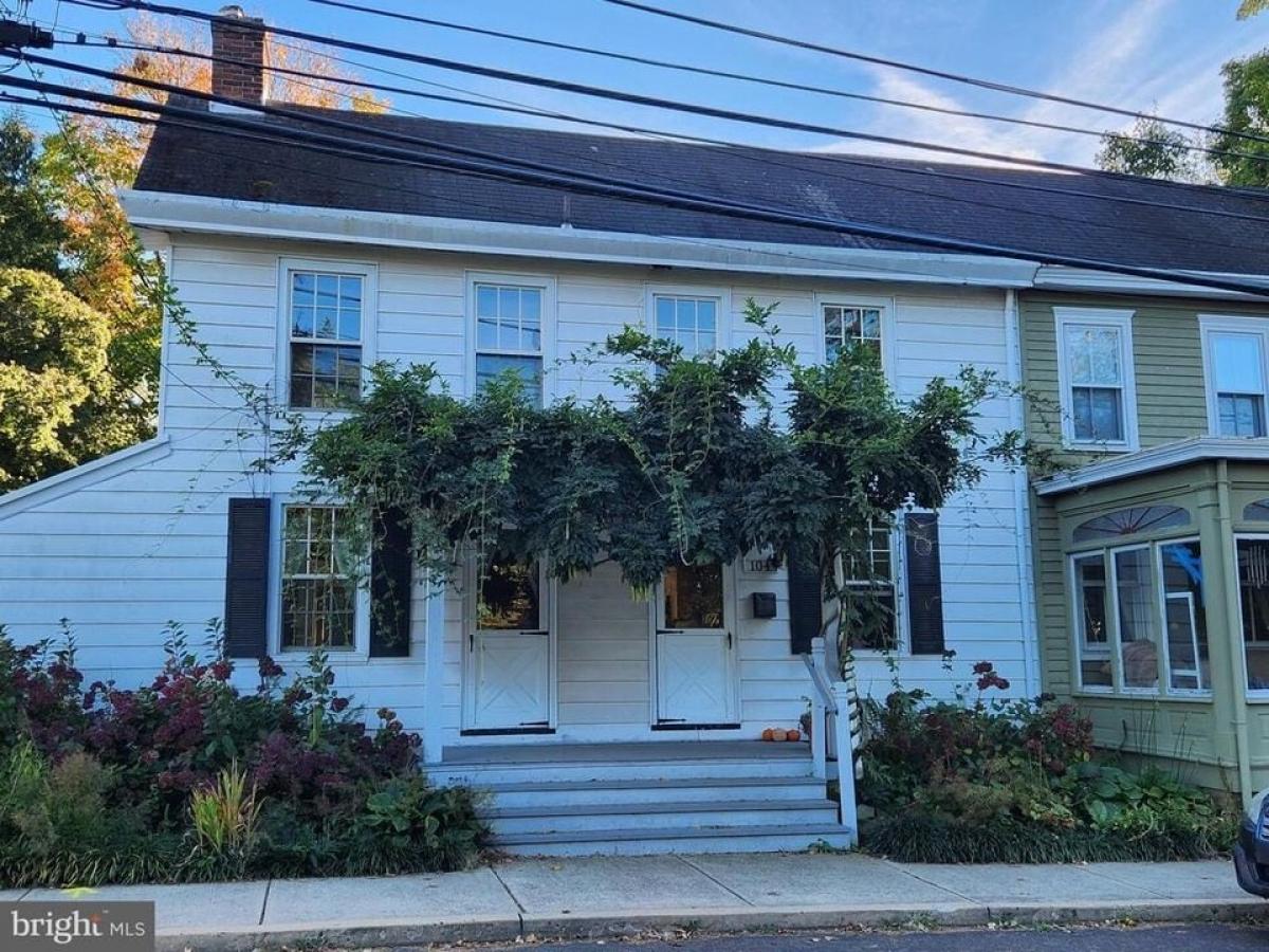 Picture of Home For Rent in Newtown, Pennsylvania, United States