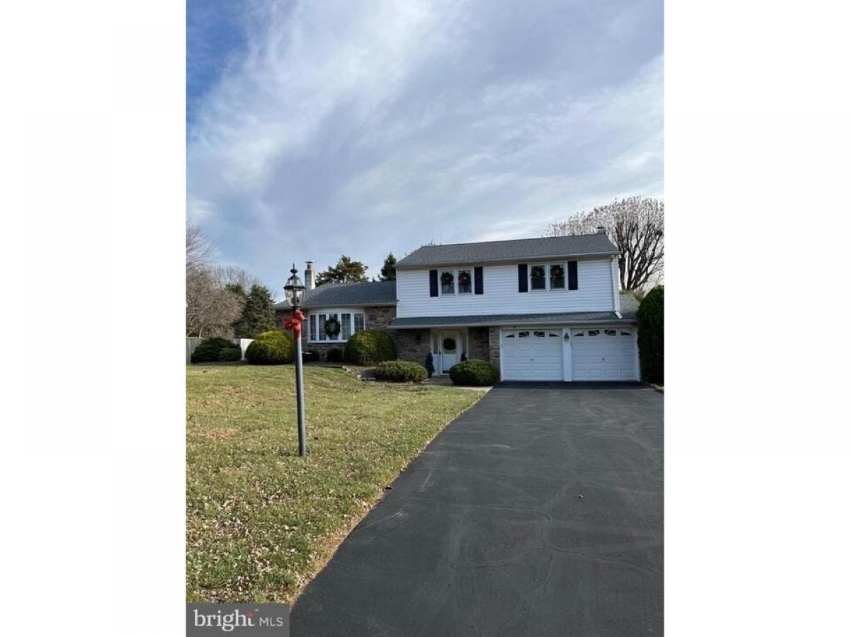 Picture of Home For Sale in Churchville, Pennsylvania, United States