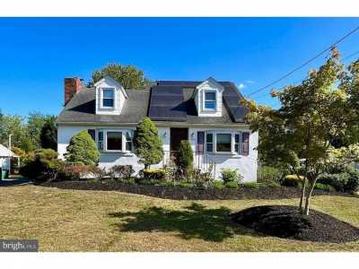 Home For Sale in Williamstown, New Jersey