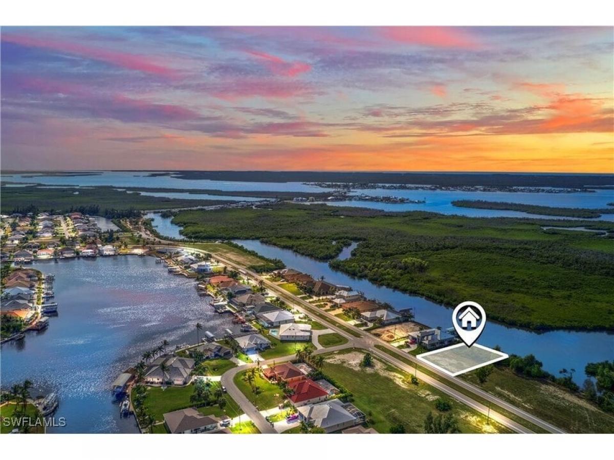 Picture of Residential Land For Sale in Cape Coral, Florida, United States