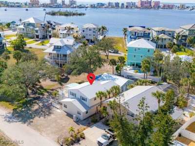 Home For Sale in Fort Myers Beach, Florida