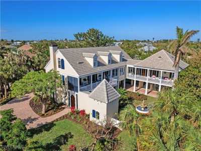 Home For Sale in Sanibel, Florida