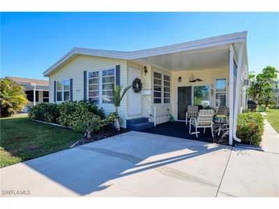 Home For Sale in Bonita Springs, Florida