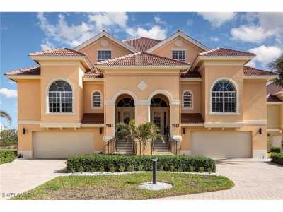 Home For Sale in Fort Myers Beach, Florida