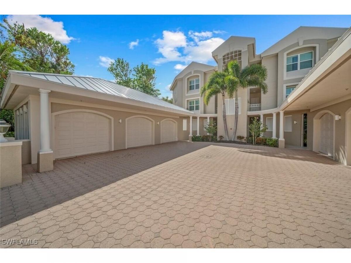 Picture of Home For Sale in Sanibel, Florida, United States