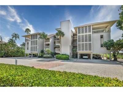 Home For Sale in Captiva, Florida