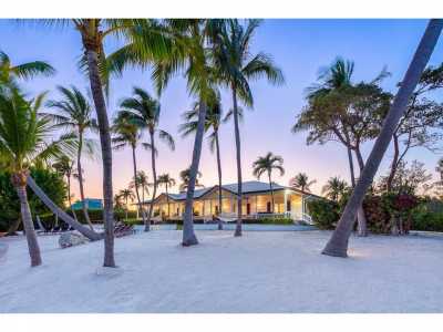 Home For Sale in Lower Matecumbe, Florida