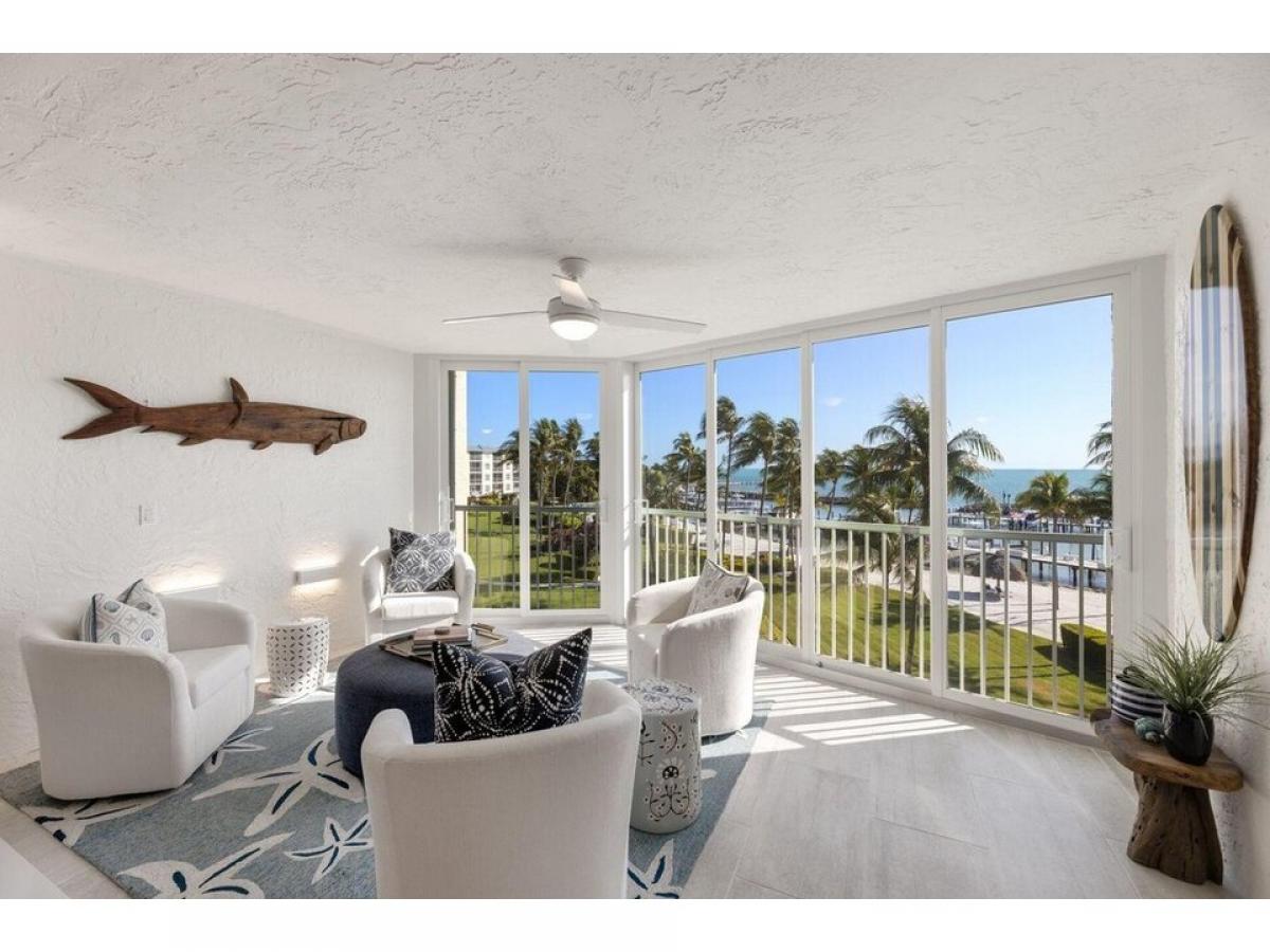 Picture of Home For Sale in Plantation Key, Florida, United States