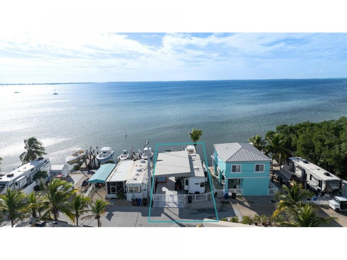 Picture of Residential Land For Sale in Key Largo, Florida, United States