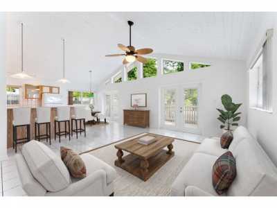 Home For Sale in Plantation Key, Florida