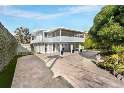 Home For Sale in Plantation Key, Florida