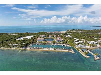 Home For Sale in Plantation Key, Florida