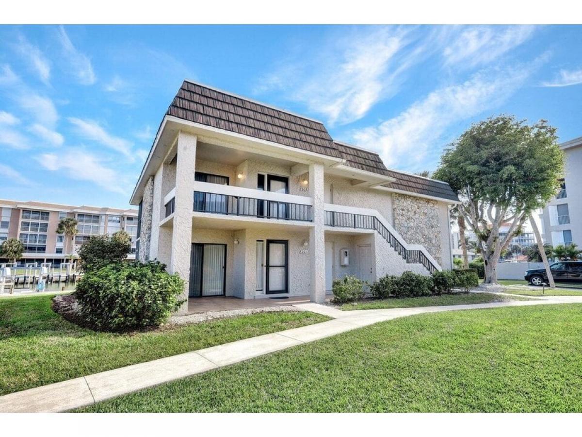 Picture of Home For Sale in Marco Island, Florida, United States