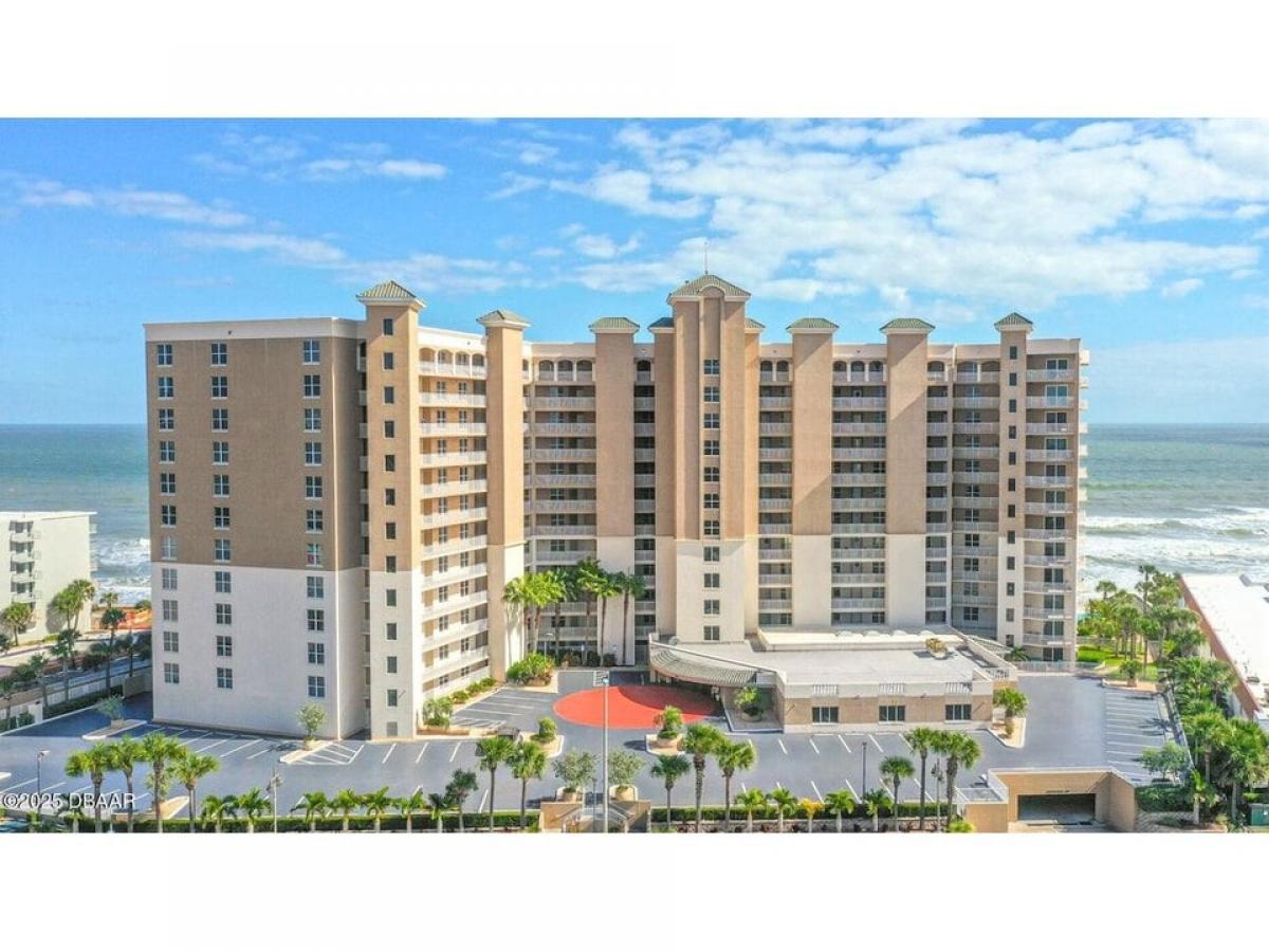 Picture of Home For Sale in Daytona Beach Shores, Florida, United States