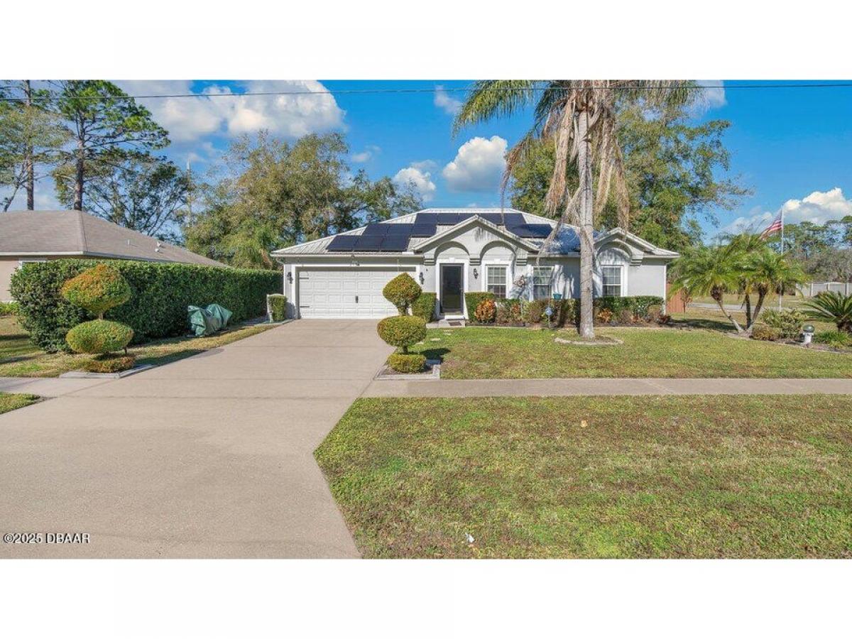 Picture of Home For Sale in Deltona, Florida, United States