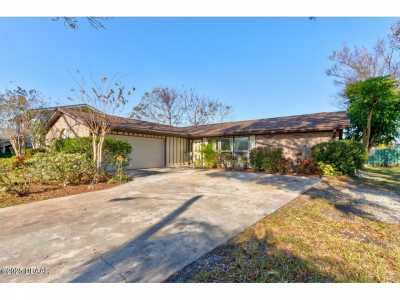 Home For Sale in South Daytona, Florida