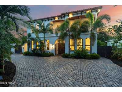 Home For Sale in Ponce Inlet, Florida